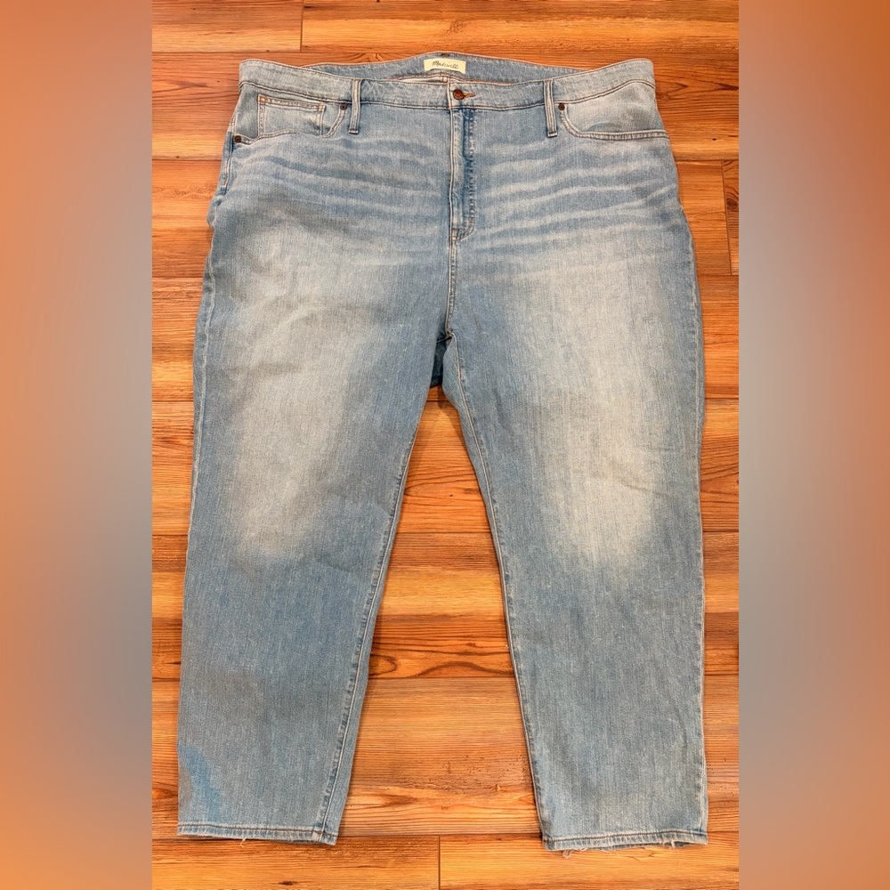 Madewell Light Blue Classic Straight Jeans